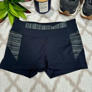 Black athleta shorts shorties